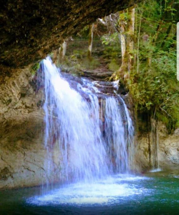 Вилла Gite Jura Mina Chalet Au Milieu De La Nature Ney Экстерьер фото